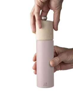 Peugeot Saveurs Duo boreal Coffret cadeau - duo de moulins à poivre et à sel boreal 21 cm et son entonnoir en silicone -><noscript><img width=