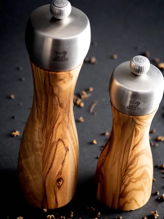 Peugeot Saveurs Fidji Moulin à sel manuel en bois d' et inox 20 cm -> Moulins À Sel Et Salières
